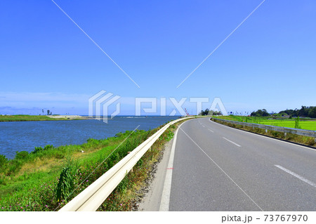 宮城県東松島市の野蒜駅と周辺風景 73767970