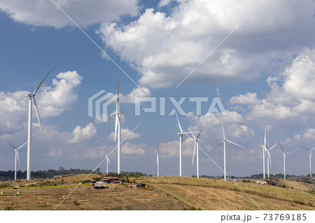 タイ国ペチャブーン県カオコー郡の風力発電設備 Khao Kho Wind Farm 73769185