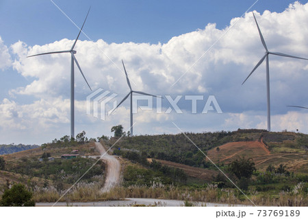 タイ国ペチャブーン県カオコー郡の風力発電設備 Khao Kho Wind Farm 73769189