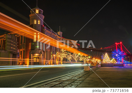 若松南海岸通りのイルミネーション夜景【福岡県北九州市】 若松南海岸通りのイルミネーション夜景【福岡県北九州市】 73771656