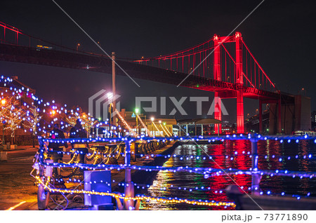 若松南海岸通りのイルミネーション夜景【福岡県北九州市】 若松南海岸通りのイルミネーション夜景【福岡県北九州市】 73771890