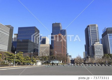 高層ビル群　東京都千代田区丸の内 73773311