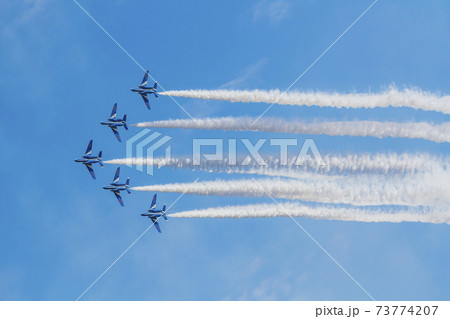 ブルーインパルス 航空自衛隊 戦闘機 飛行機 入間基地 ブルーインパルス 航空自衛隊 戦闘機 飛行機 入間基地 73774207