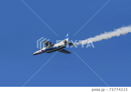 ブルーインパルス 航空自衛隊 戦闘機 飛行機 入間基地 ブルーインパルス 航空自衛隊 戦闘機 飛行機 入間基地 73774215