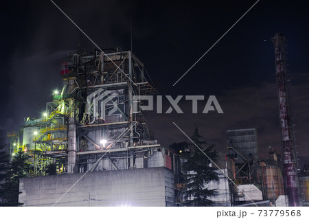 セメント生産場工場夜景 セメント生産場工場夜景 73779568