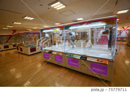 設置中のクレーンゲーム機 73779711