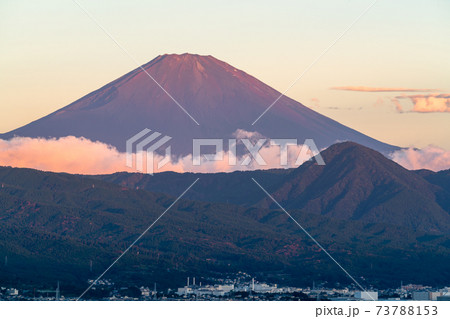 赤富士と箱根外輪 赤富士と箱根外輪 73788153