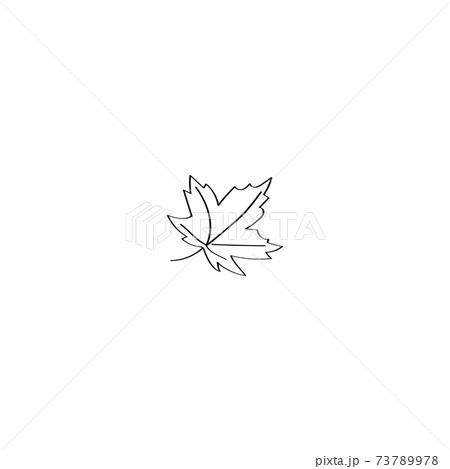 Maple leaf icon. Cute doodle vector illustration 73789978