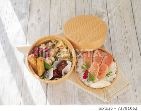 手作りのおいしい曲げわっぱのお弁当【焼たらこ】 手作りのおいしい曲げわっぱのお弁当【焼たらこ】 73791062