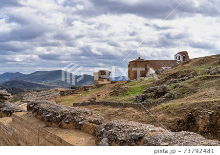 Alcazaba de Reina, Moorish fortress over village of Reina, Badajoz, Spain Alcazaba de Reina, Moorish fortress over village of Reina, Badajoz, Spain 73792481
