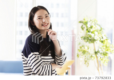 イマドキ女子 73792833