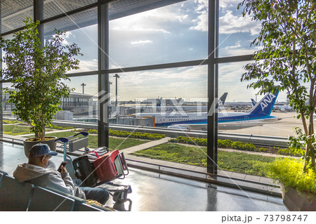 成田空港 73798747