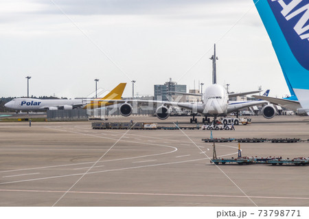 成田空港 73798771
