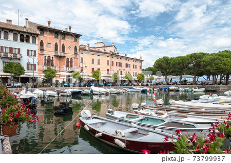 Porto Vecchio di Desenzano 73799937