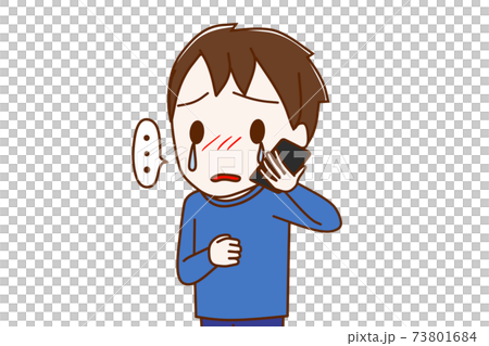 スマホで涙を流しながら悲しそうに話す少年 73801684