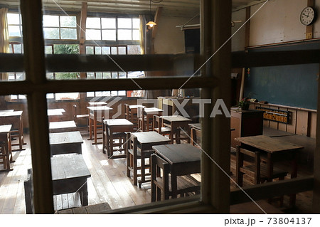 茨城　大子　旧上岡小学校木造校舎　教室 73804137