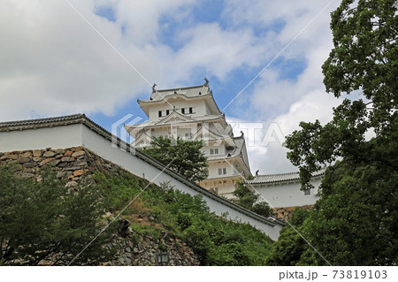 初夏の姫路城 73819103