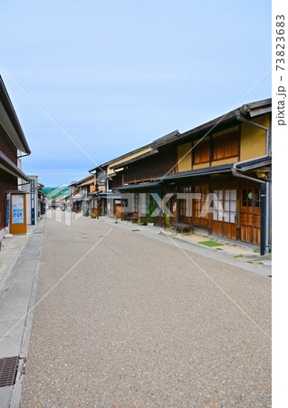 岩村城下町　本町　古い街並み　恵那市 73823683