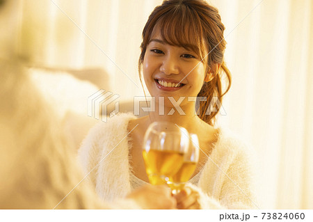 家飲み　宅飲み　白ワイン 73824060