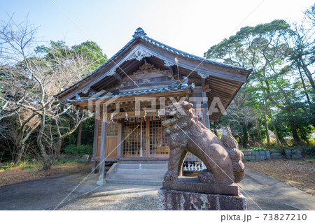 鎮懐石八幡宮(ちんかいせき) 福岡県糸島市 鎮懐石八幡宮(ちんかいせき) 福岡県糸島市 73827210