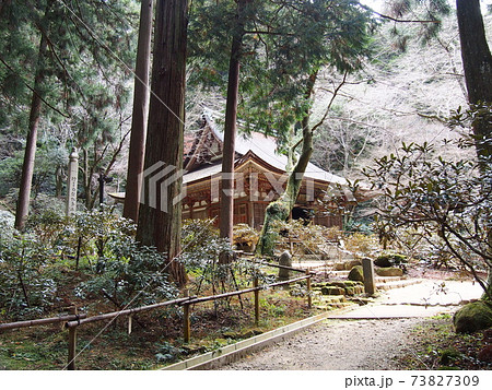室生寺境内　本堂 73827309