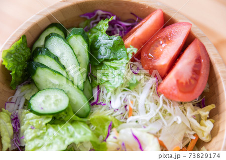 サラダ 73829174
