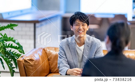 営業 相談 契約 説明 販売 運用 相続 投資 カジュアル 接客 来客 打合せ 営業 相談 契約 説明 販売 運用 相続 投資 カジュアル 接客 来客 打合せ 73838216