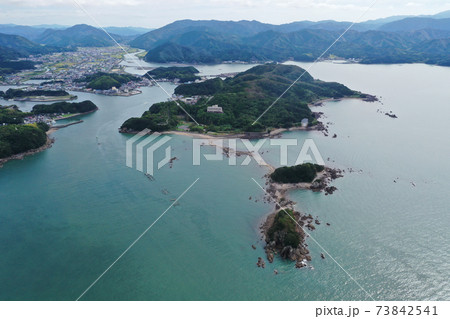 高知県宿毛市　咸陽島の風景 73842541