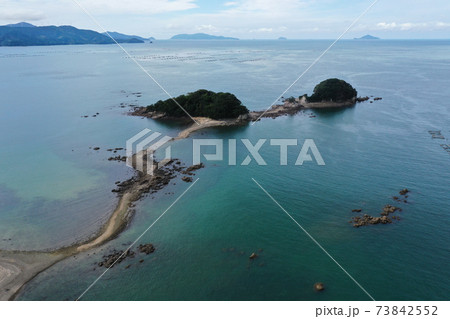 高知県宿毛市　咸陽島の風景 73842552