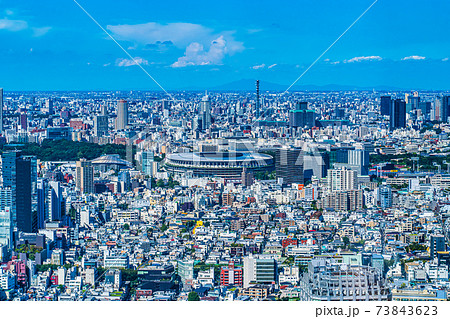 新国立競技場と周辺の街並み 新国立競技場と周辺の街並み 73843623