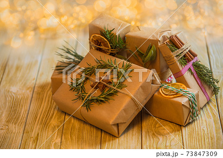 Diy aroma craft presents boxes on the table Diy aroma craft presents boxes on the table 73847309