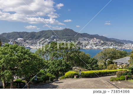 グラバー園から見た晴天の長崎港眺望 73854366
