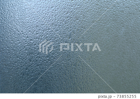 結露した窓ガラス 73855255