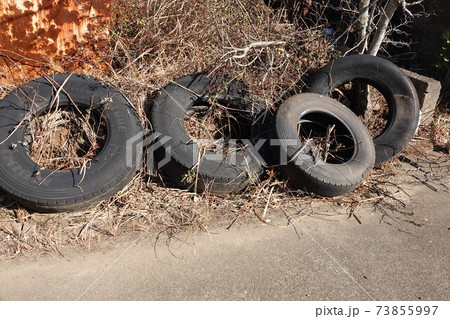 古タイヤ 73855997