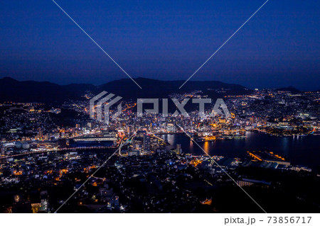稲佐山から見た長崎市街地夜景　世界新三大夜景 73856717