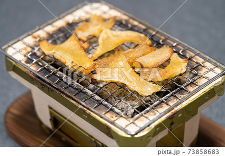 エイヒレ 七輪で炭火焼き エイヒレ 七輪で炭火焼き 73858683