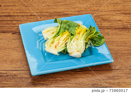 Vegan Grilled bok choy salad 73860017