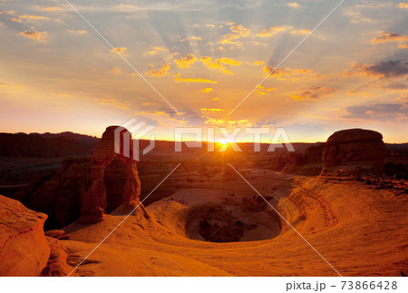 Delicate arch Delicate arch 73866428