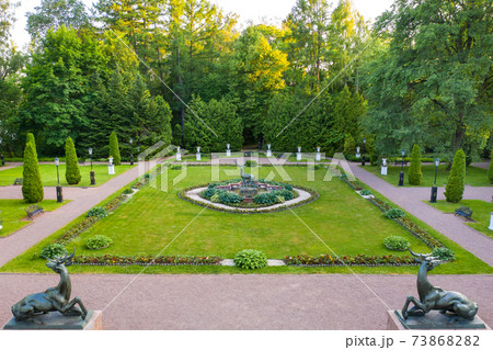 June 3, 2019.Moscow region, Russia. The former old noble manor of Lyalovo is located in the park-hotel Morozovka. 73868282
