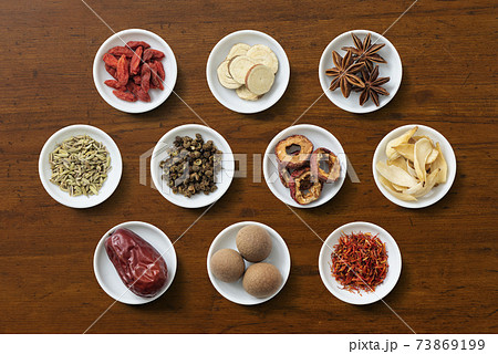 薬膳 漢方 木目 薬膳 漢方 木目 73869199