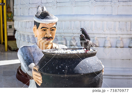 シュエダゴン・パゴダ 73870977