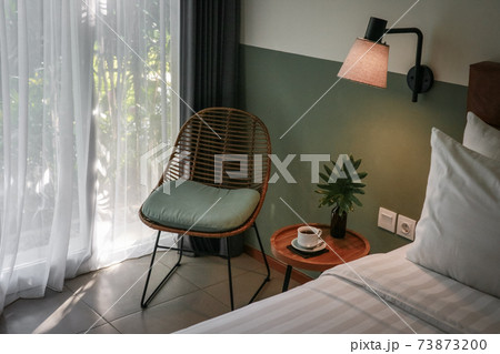 White pillows, duvet and duvet case on a bed 73873200