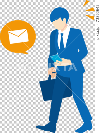 メールを受け取ったスーツの男性 73893642