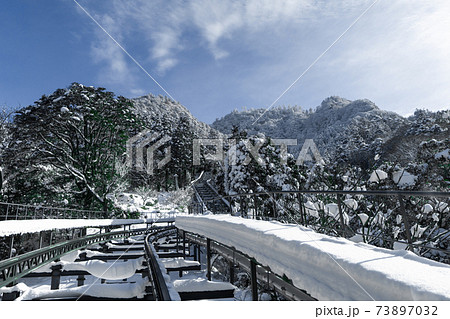 積雪の英彦山スロープカー_福岡県田川郡添田町大字英彦山 積雪の英彦山スロープカー_福岡県田川郡添田町大字英彦山 73897032