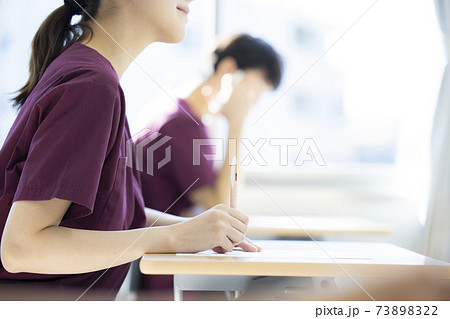 看護士　学校 73898322