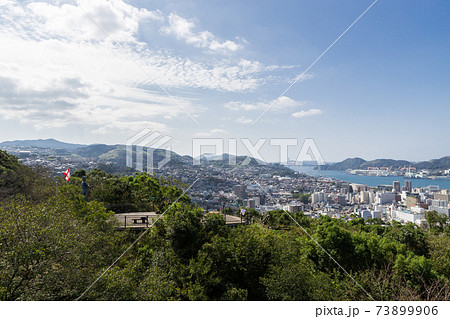 風頭公園展望台からの長崎市街地眺望 風頭公園展望台からの長崎市街地眺望 73899906