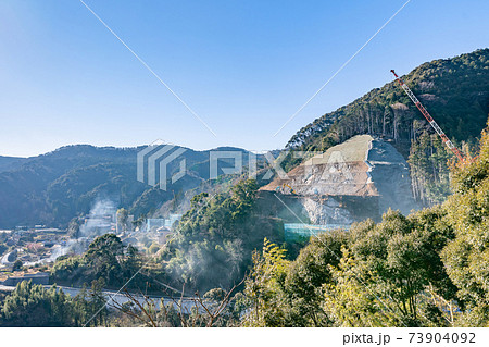 伊豆縦貫自動車道河津下田道路 ランプ橋PC上部工事 伊豆縦貫自動車道河津下田道路 ランプ橋PC上部工事 73904092