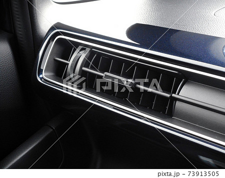 カーエアコンの吹き出し口 73913505