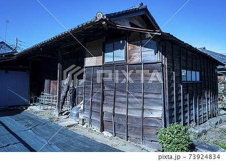 相続人がいなく誰も住まなくなった空き家の管理問題 相続人がいなく誰も住まなくなった空き家の管理問題 73924834