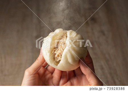 肉まん　中華まん　豚まん 73928386